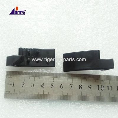 Części maszyny NCR ATM S2 Pick Module Lower Skid Guide LH 445-0756286-45